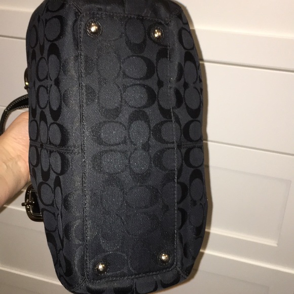 Coach Soh Minsig Tote - Picture 4 of 7